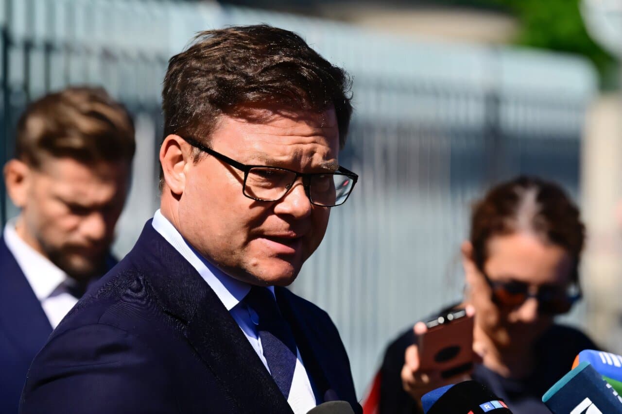 Environment Minister Carsten Schneider urged a shift back 'toward natural rivers featuring meandering branches and floodplains that retain water across the landscape'